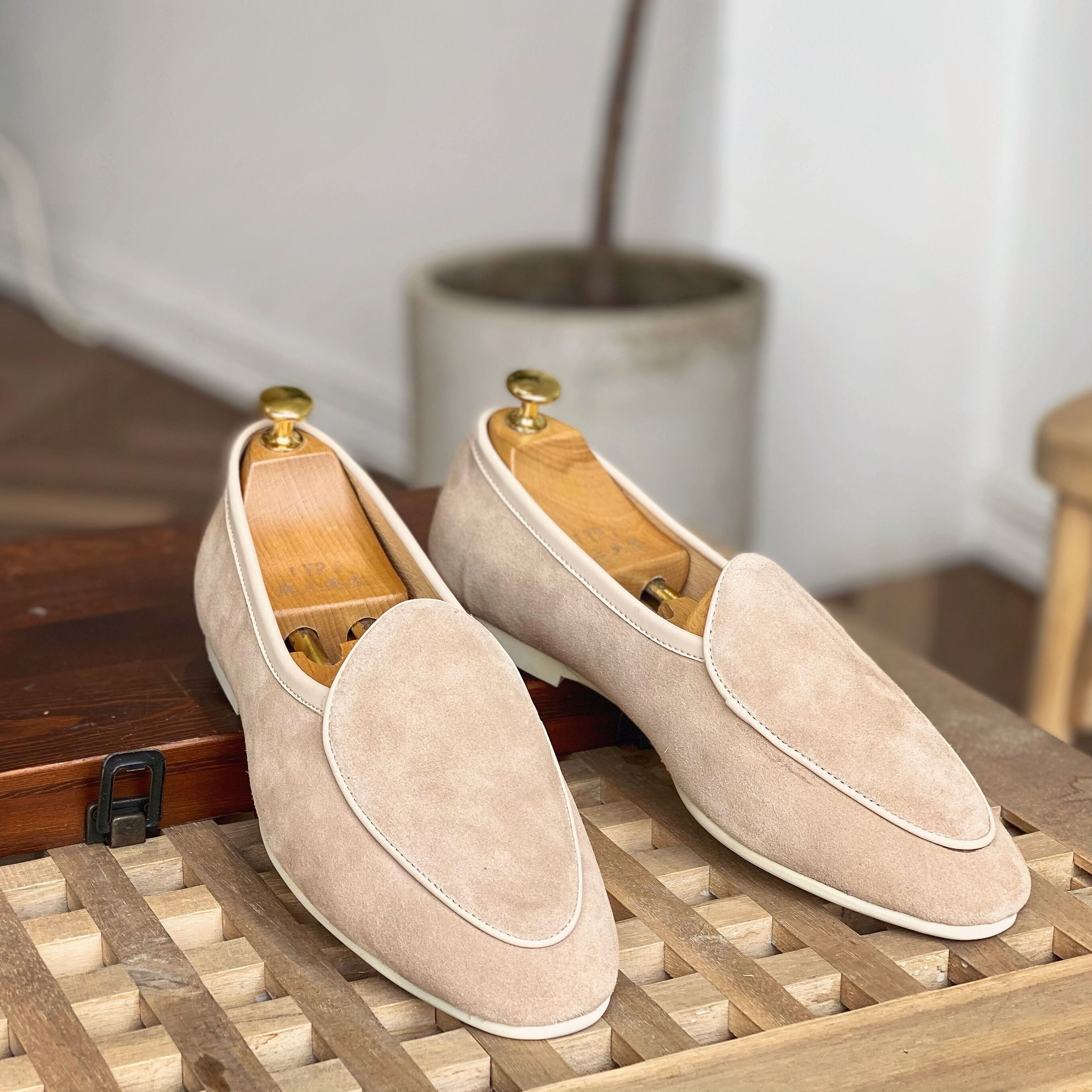 Saint-Rémy Suede Loafer