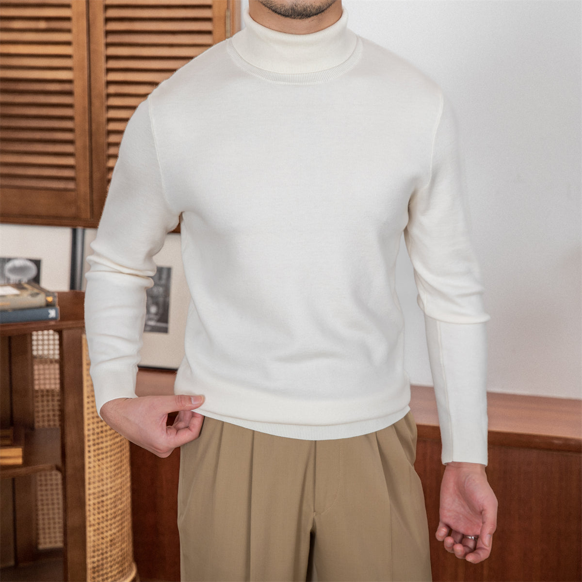 Saint-Germain Slim Fit Wool Blend Knit Turtle Neck